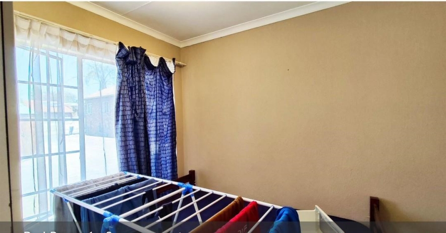 2 Bedroom Property for Sale in Birchleigh Gauteng