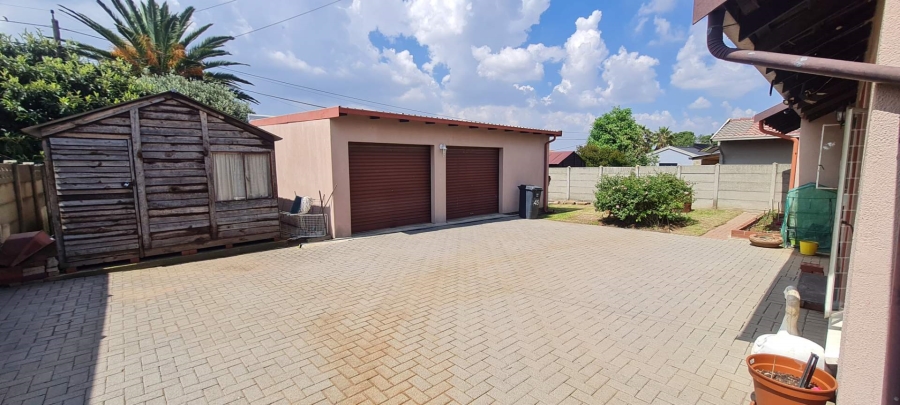 3 Bedroom Property for Sale in Elandspark Gauteng