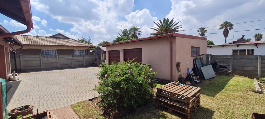 3 Bedroom Property for Sale in Elandspark Gauteng