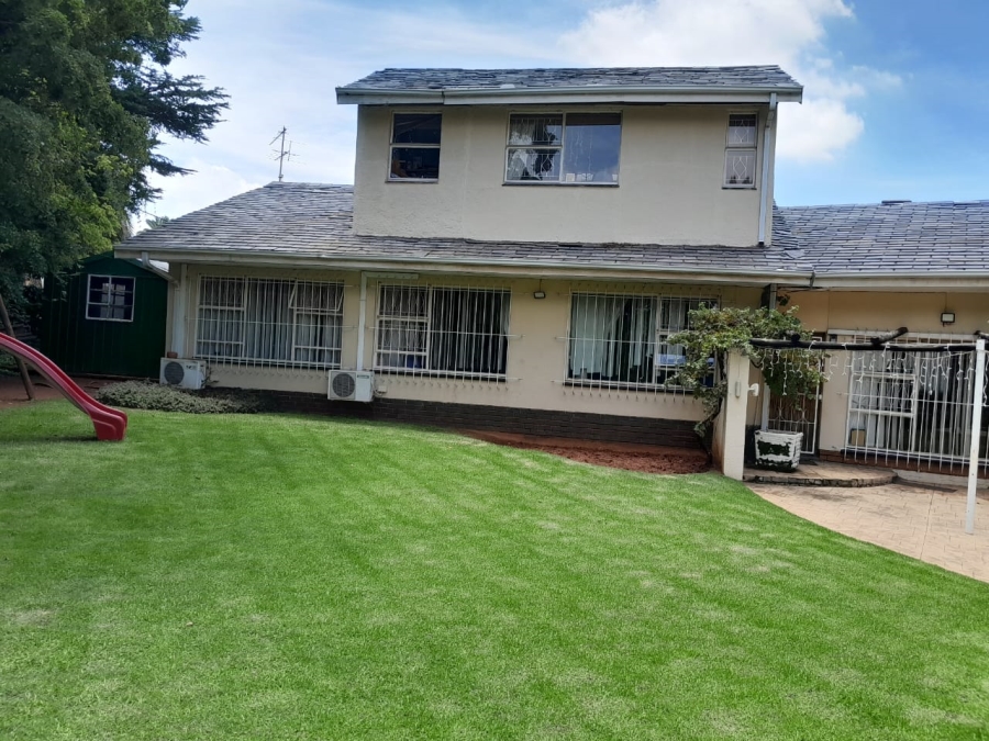 4 Bedroom Property for Sale in Florida Park Gauteng