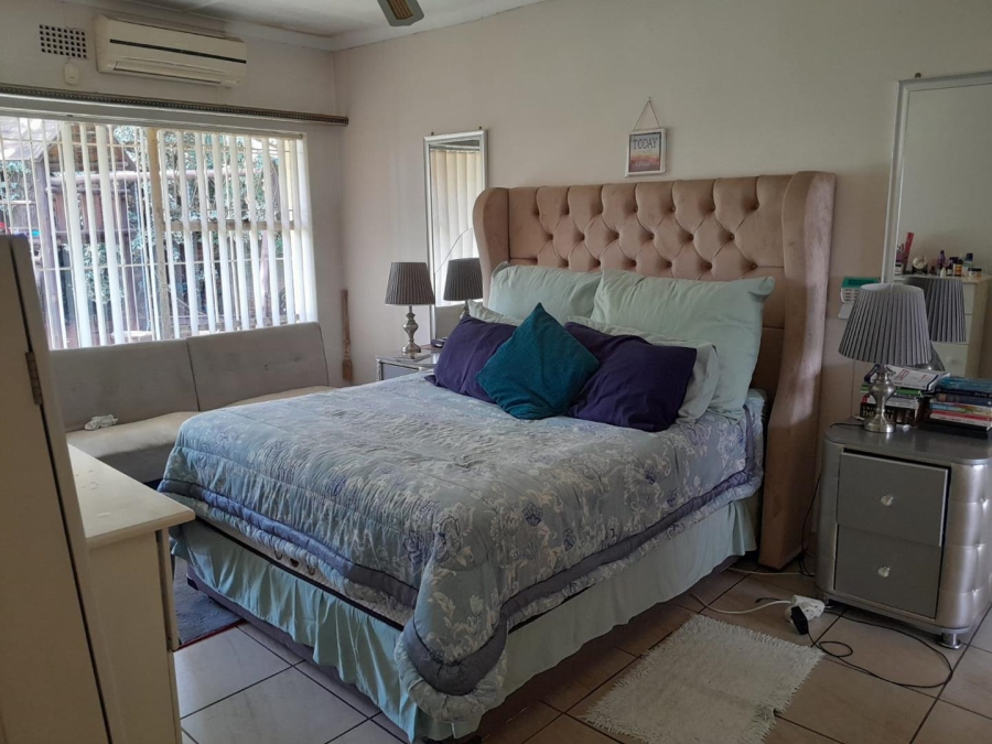 4 Bedroom Property for Sale in Florida Park Gauteng