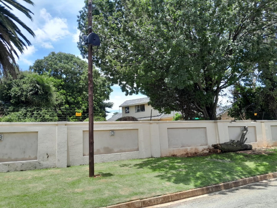 4 Bedroom Property for Sale in Florida Park Gauteng