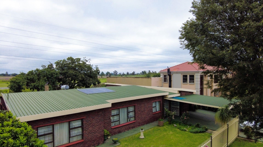 3 Bedroom Property for Sale in Dalpark Gauteng