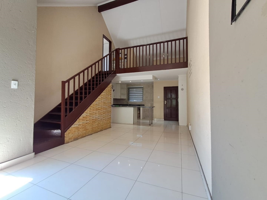 2 Bedroom Property for Sale in Bassonia Rock Gauteng