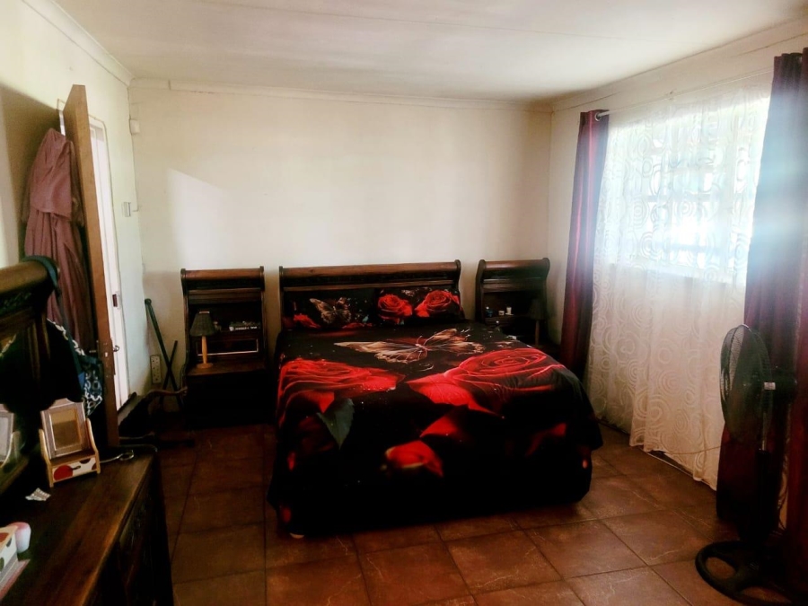 6 Bedroom Property for Sale in Bultfontein Gauteng