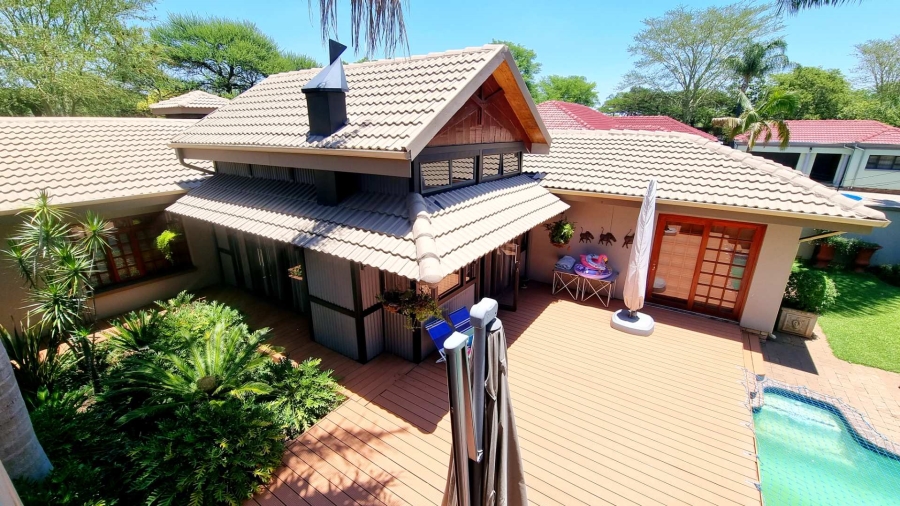 7 Bedroom Property for Sale in Sinoville Gauteng