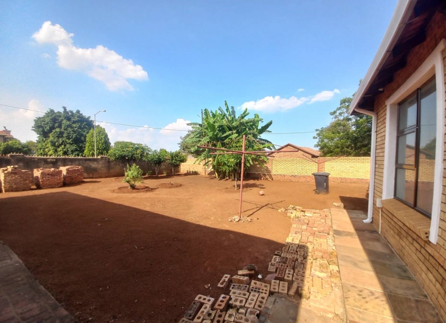 4 Bedroom Property for Sale in The Orchards Gauteng