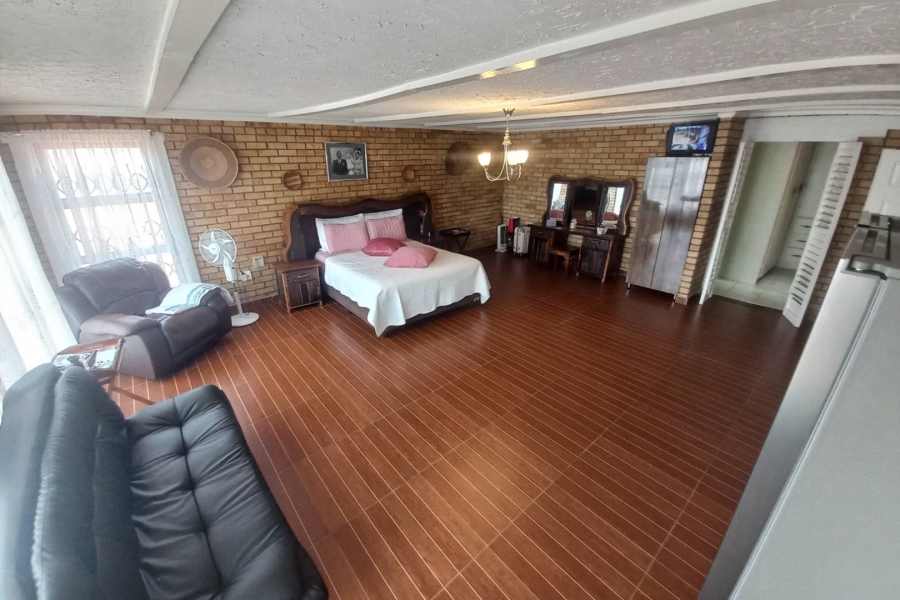 4 Bedroom Property for Sale in The Orchards Gauteng