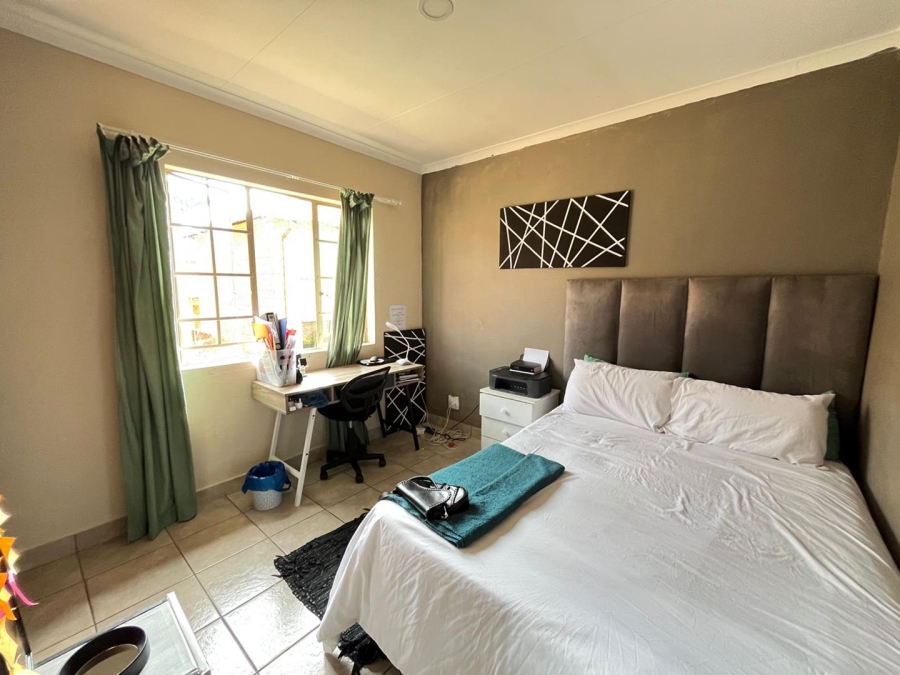 To Let 3 Bedroom Property for Rent in Kosmosdal Gauteng