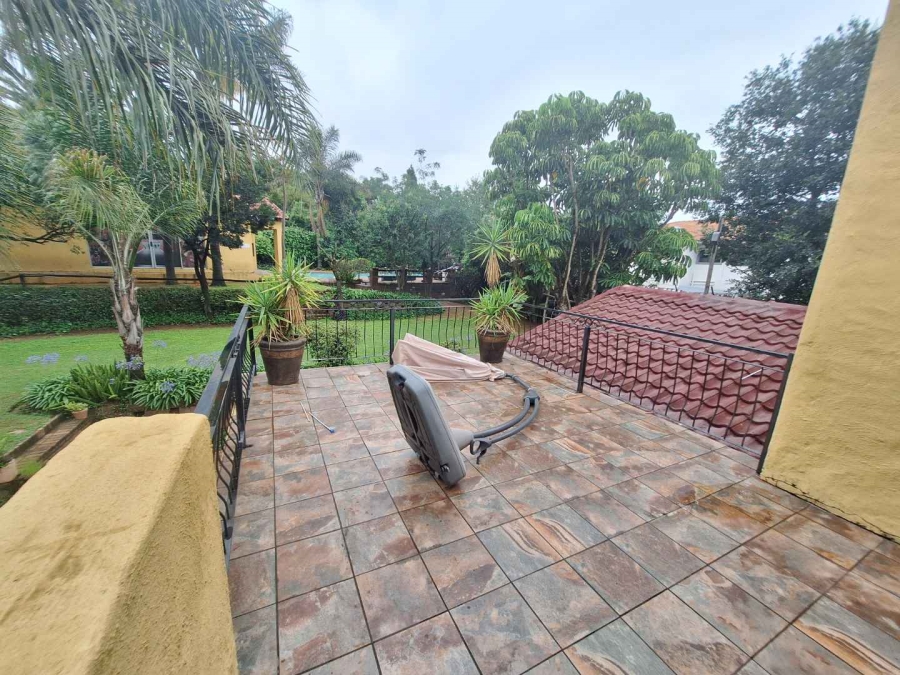 To Let 4 Bedroom Property for Rent in Weltevreden Park Gauteng