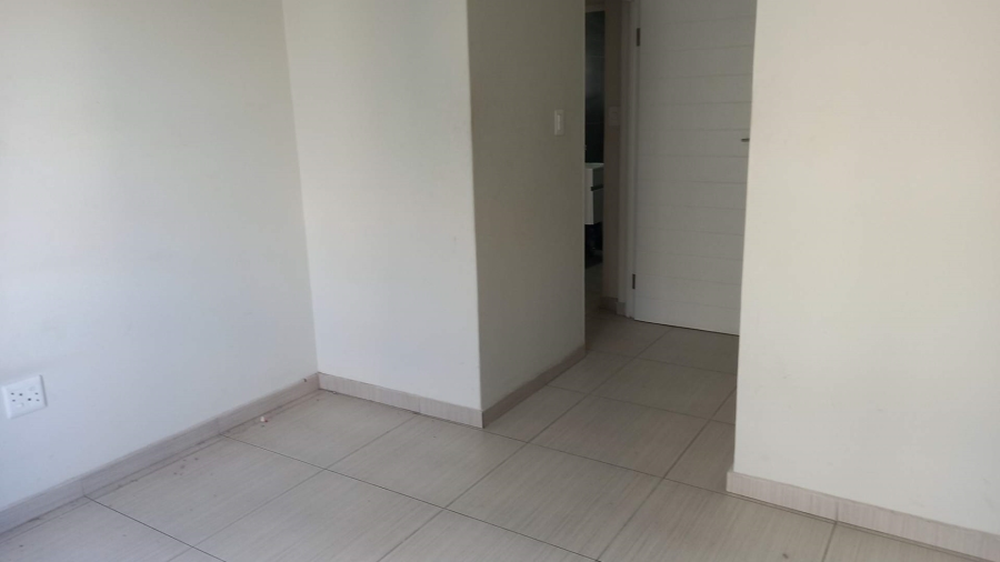 To Let 2 Bedroom Property for Rent in Kyalami Hills Gauteng