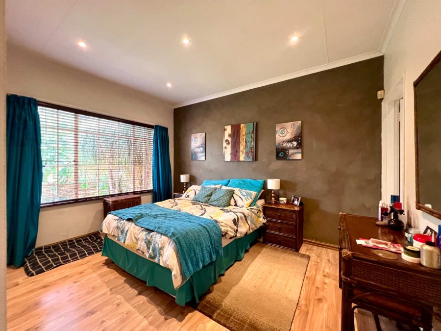 3 Bedroom Property for Sale in Radiokop Gauteng