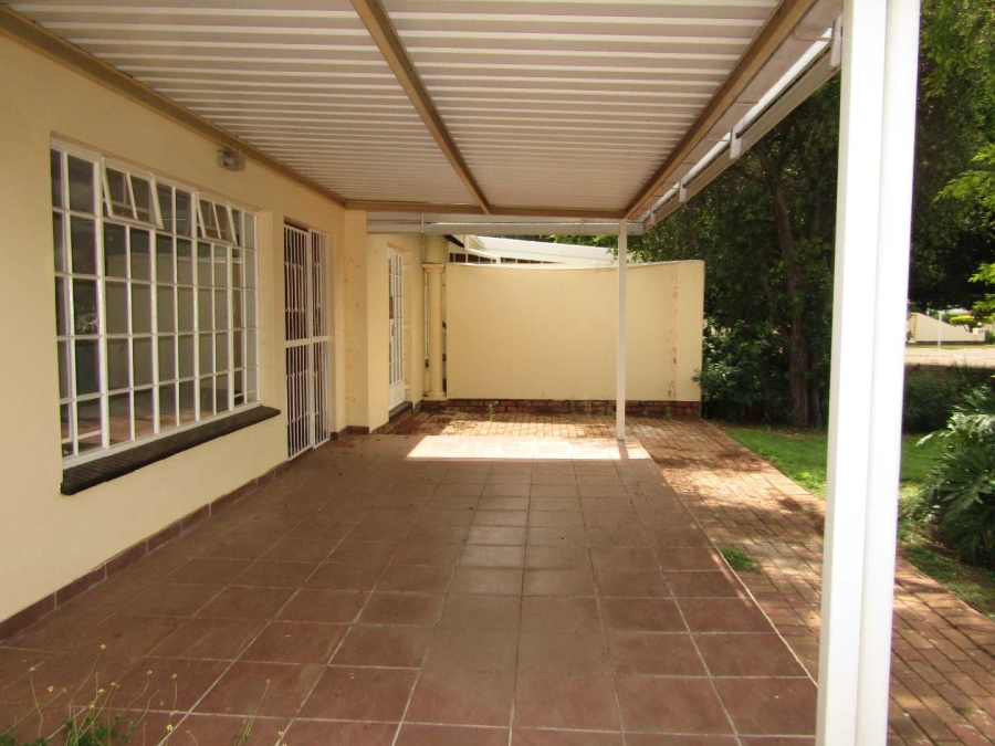 2 Bedroom Property for Sale in Theresa Park Gauteng