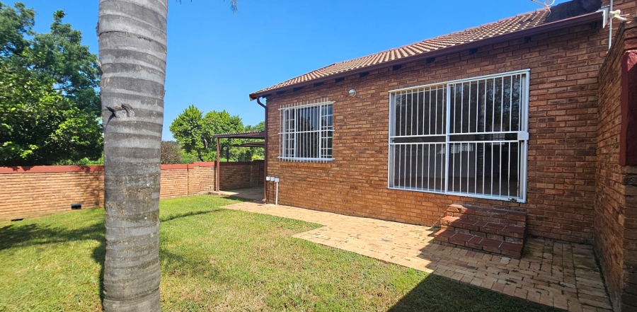 2 Bedroom Property for Sale in Honeydew Ridge Gauteng