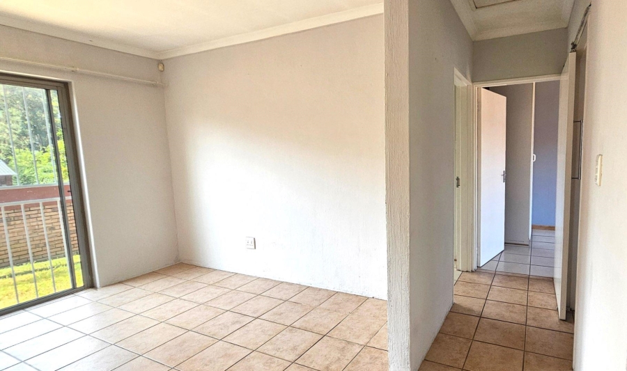 2 Bedroom Property for Sale in Honeydew Ridge Gauteng