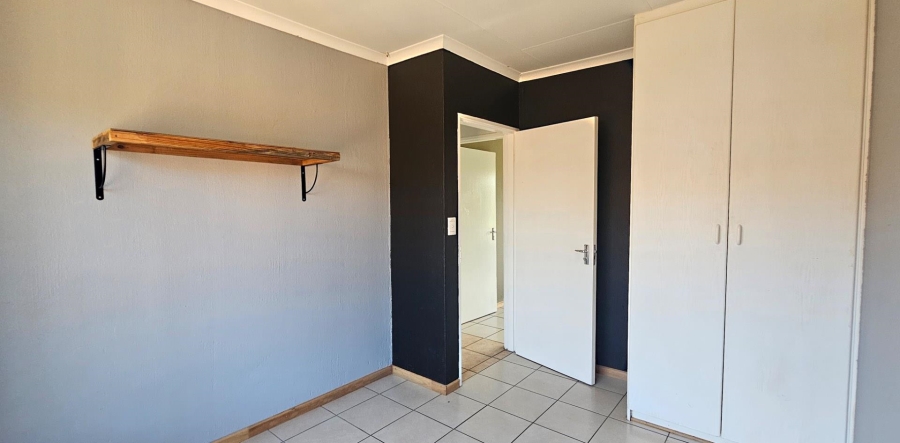 2 Bedroom Property for Sale in Honeydew Ridge Gauteng