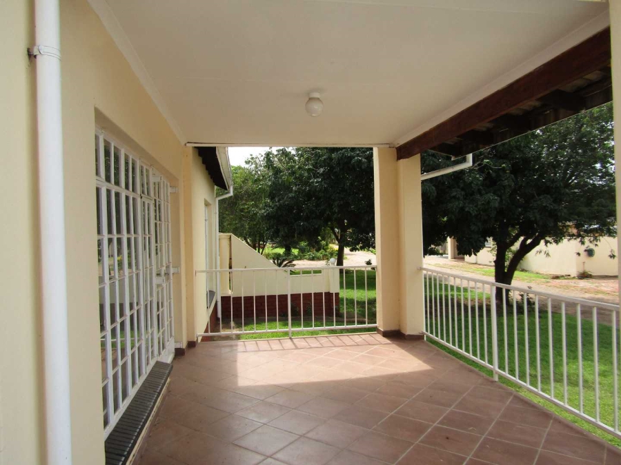 2 Bedroom Property for Sale in Theresa Park Gauteng