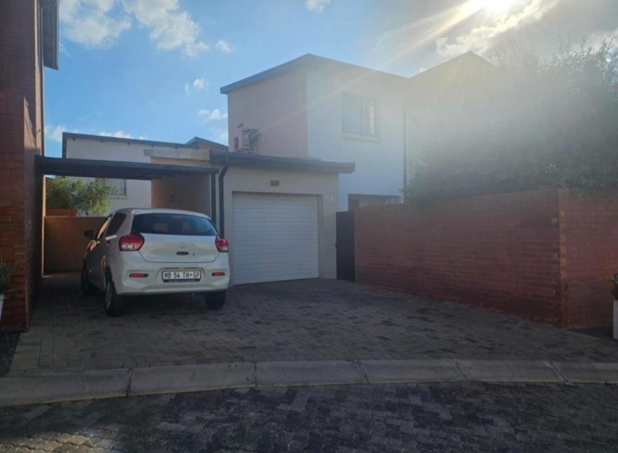 2 Bedroom Property for Sale in Fourways Gauteng