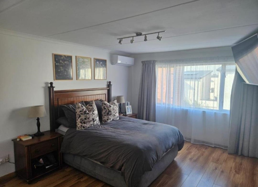 2 Bedroom Property for Sale in Fourways Gauteng