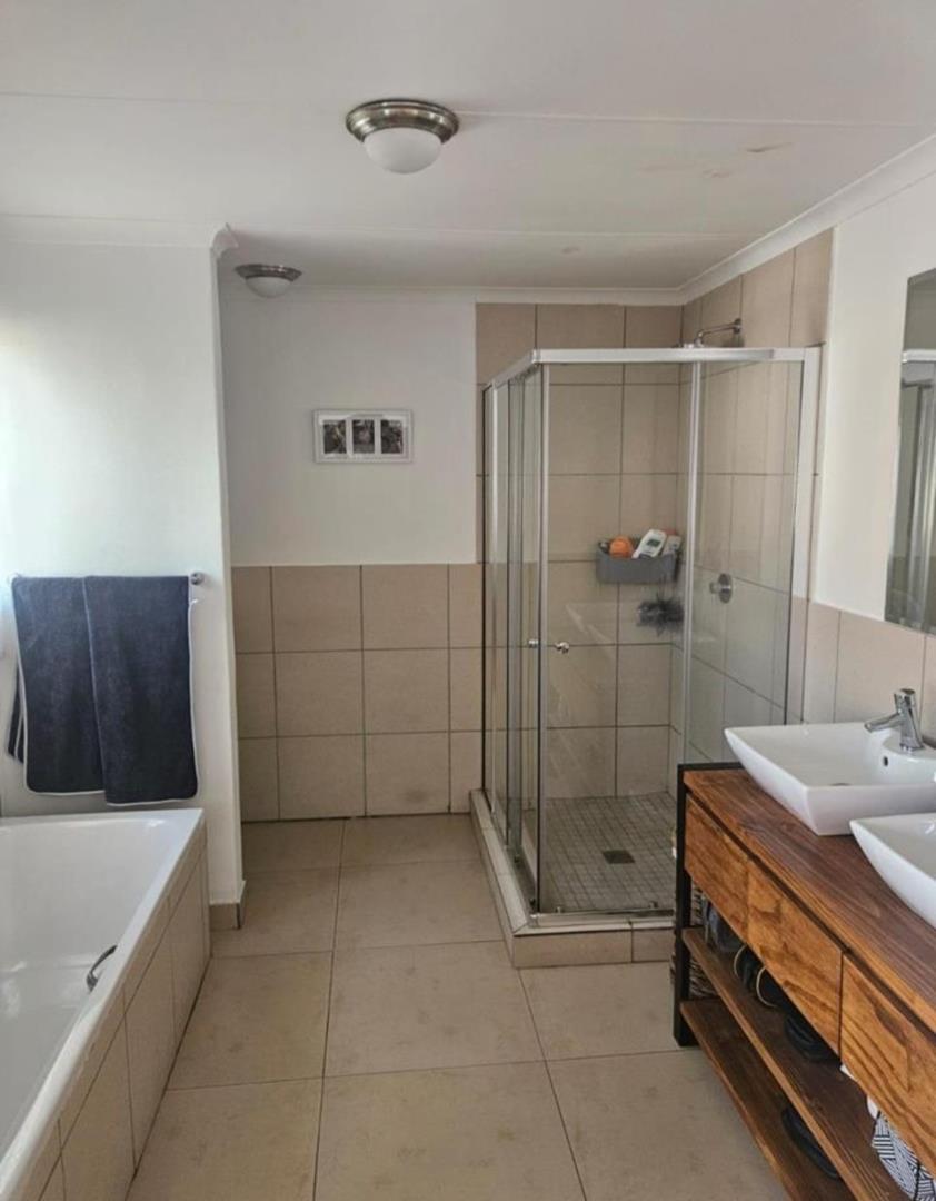 2 Bedroom Property for Sale in Fourways Gauteng