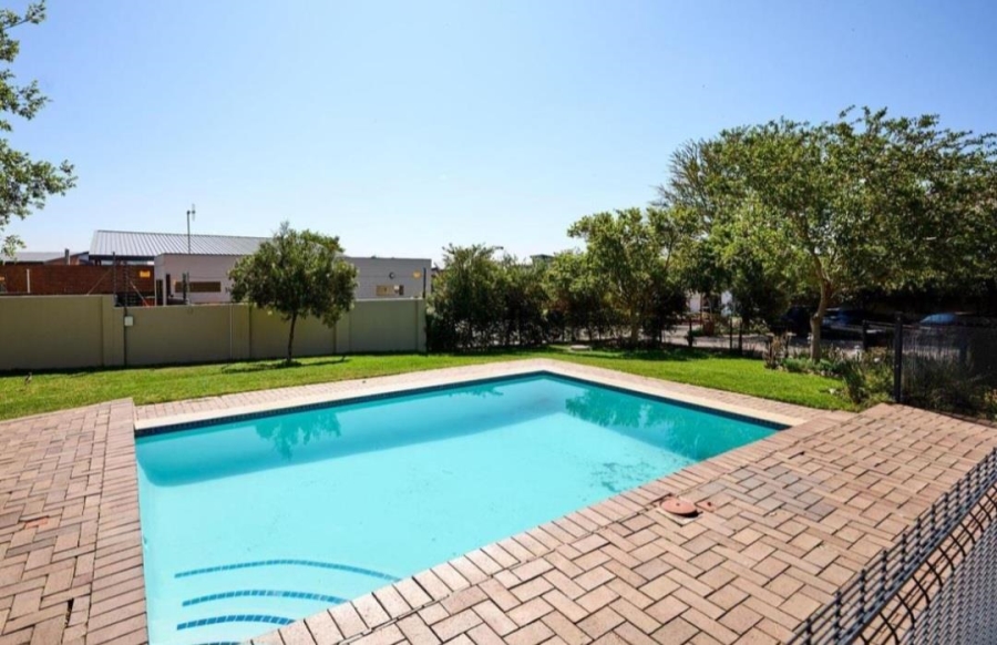 2 Bedroom Property for Sale in Fourways Gauteng