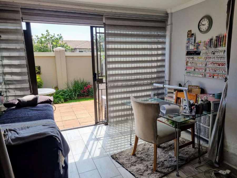 2 Bedroom Property for Sale in Meyersdal Gauteng