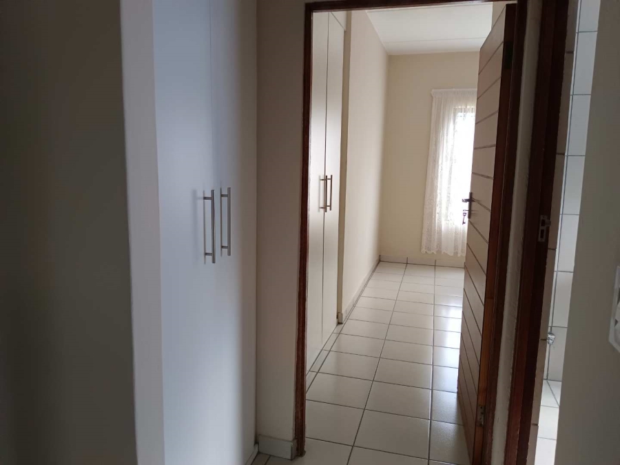 2 Bedroom Property for Sale in South Crest Gauteng