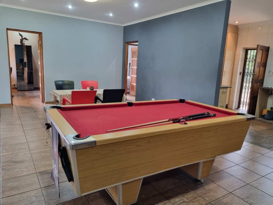 4 Bedroom Property for Sale in Brackenhurst Gauteng