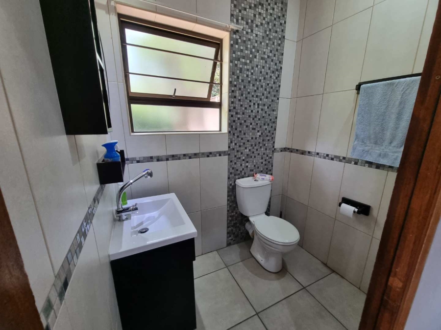 4 Bedroom Property for Sale in Brackenhurst Gauteng