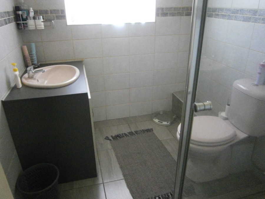 3 Bedroom Property for Sale in Brackendowns Gauteng