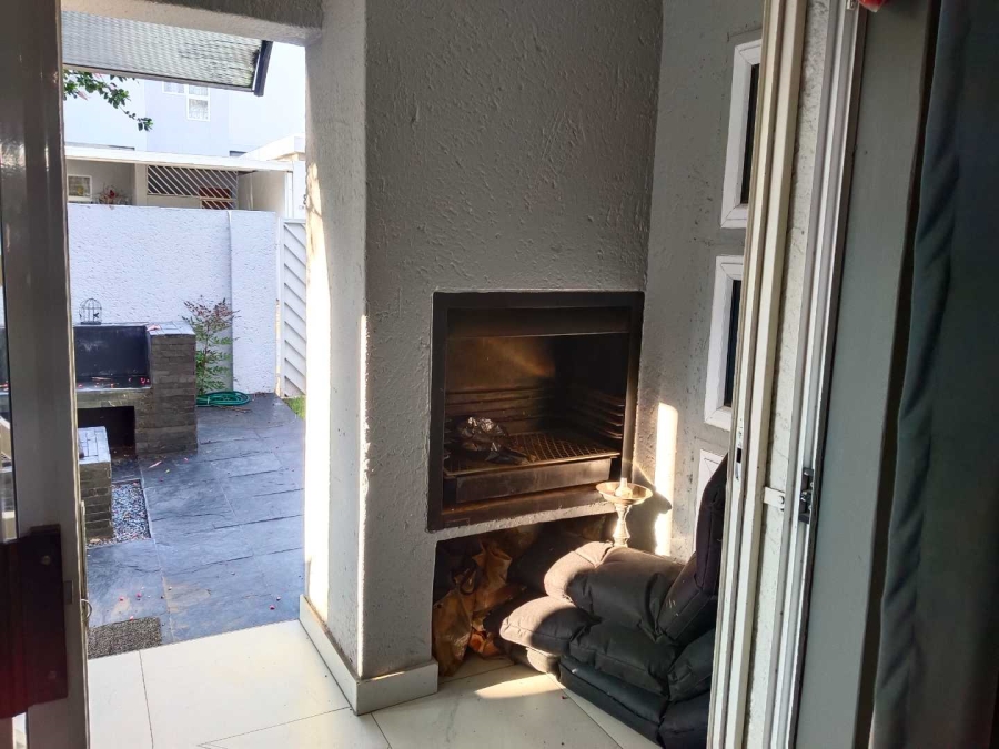 To Let 2 Bedroom Property for Rent in Meyersdal Gauteng