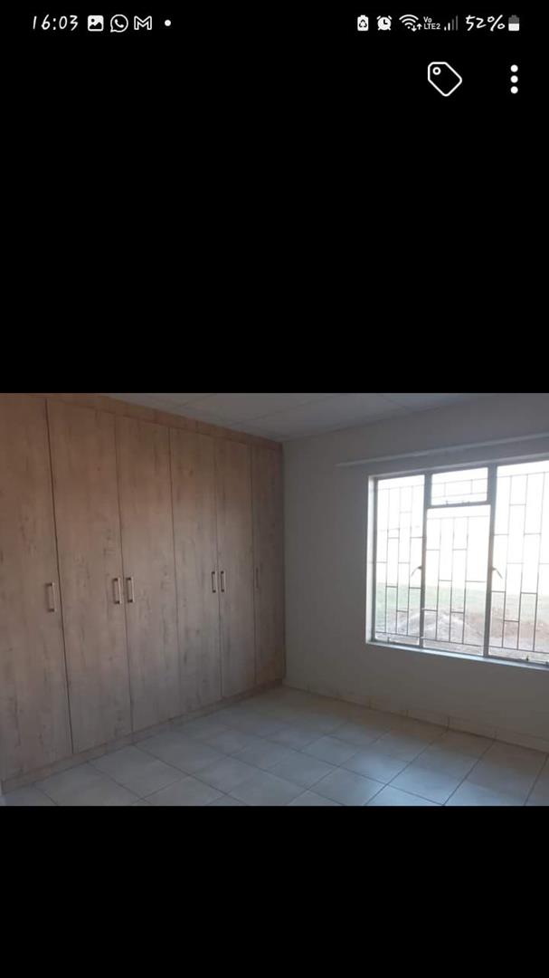 To Let 3 Bedroom Property for Rent in Riversdale Gauteng