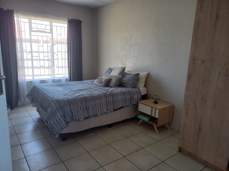 To Let 3 Bedroom Property for Rent in Riversdale Gauteng