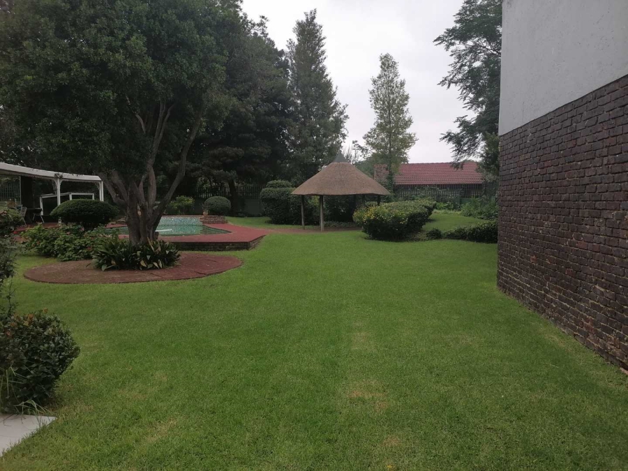 4 Bedroom Property for Sale in Selcourt Gauteng