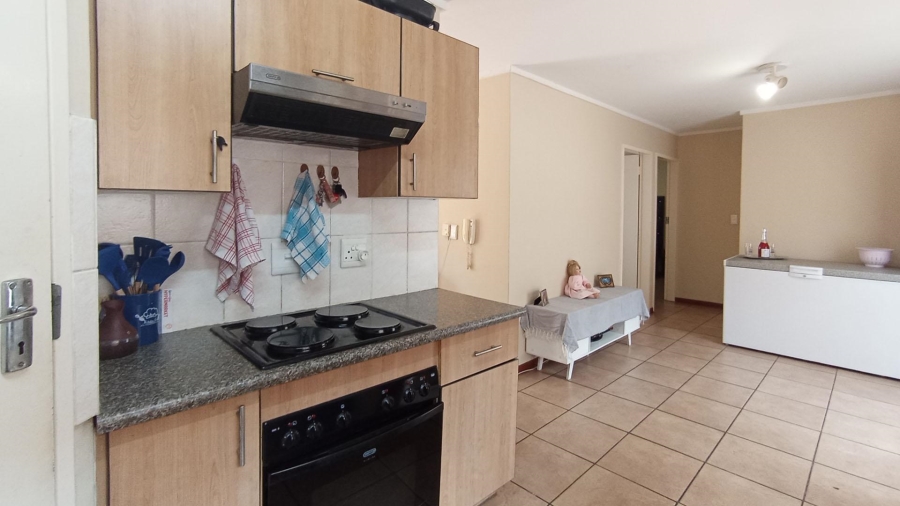 2 Bedroom Property for Sale in The Reeds Gauteng