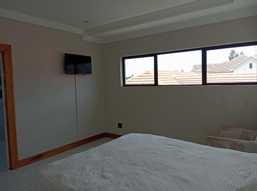 To Let 6 Bedroom Property for Rent in Kyalami Gauteng