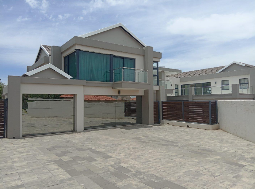 To Let 6 Bedroom Property for Rent in Kyalami Gauteng