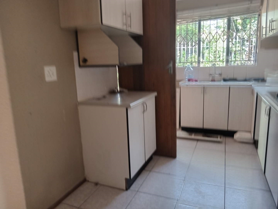 To Let 3 Bedroom Property for Rent in Country View Gauteng