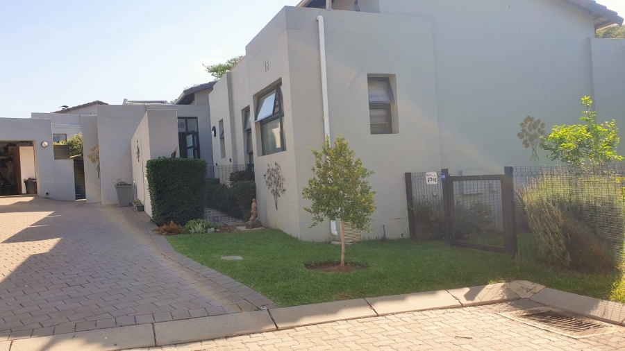 3 Bedroom Property for Sale in Jackal Creek Golf Estate Gauteng