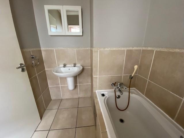 2 Bedroom Property for Sale in Rivonia Gauteng