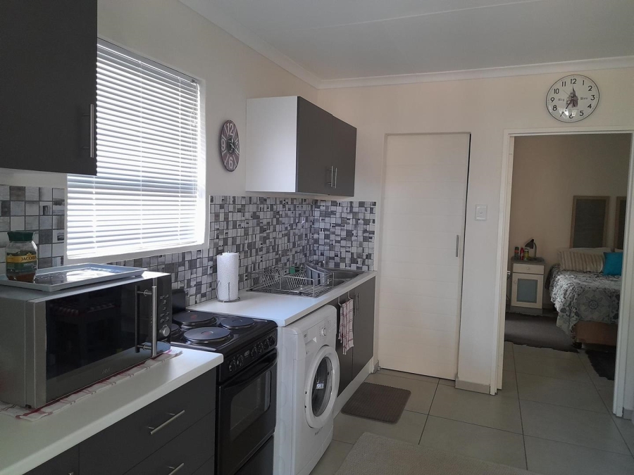 To Let 1 Bedroom Property for Rent in Randpark Ridge Gauteng