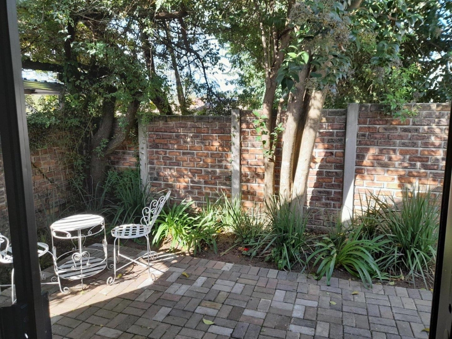 To Let 1 Bedroom Property for Rent in Randpark Ridge Gauteng