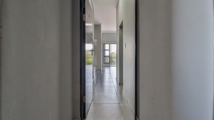 To Let 2 Bedroom Property for Rent in Ferndale Gauteng