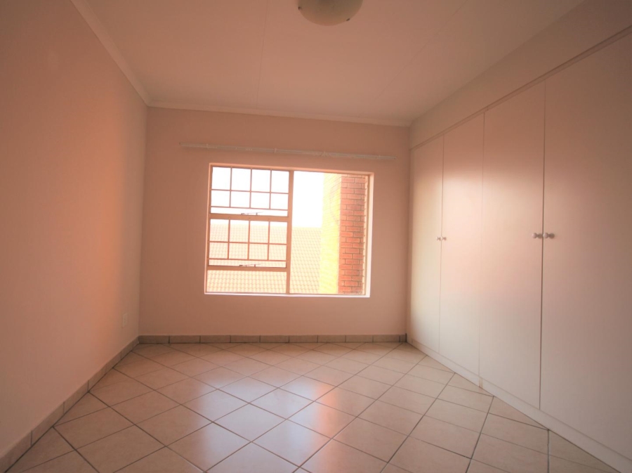 To Let 2 Bedroom Property for Rent in Hazeldean Gauteng