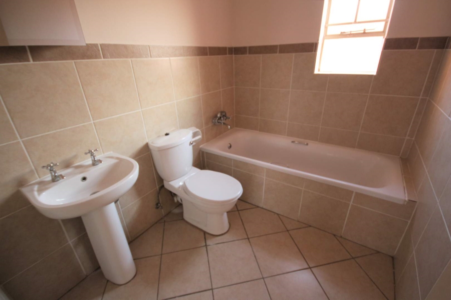 To Let 2 Bedroom Property for Rent in Hazeldean Gauteng