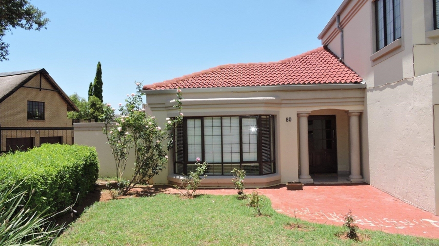 5 Bedroom Property for Sale in Moreleta Park Gauteng