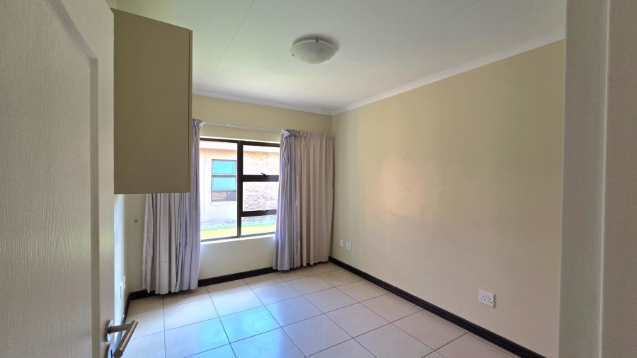 1 Bedroom Property for Sale in Montana Gauteng