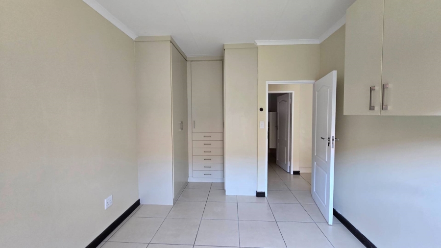 1 Bedroom Property for Sale in Montana Gauteng