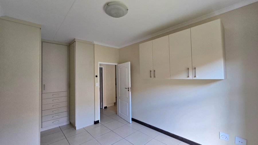 1 Bedroom Property for Sale in Montana Gauteng