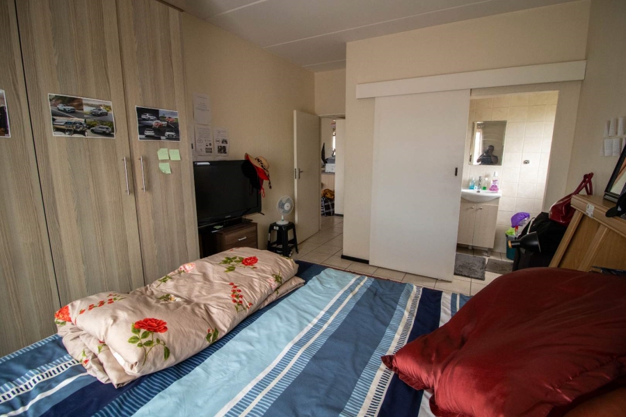 To Let 2 Bedroom Property for Rent in Randpark Ridge Gauteng